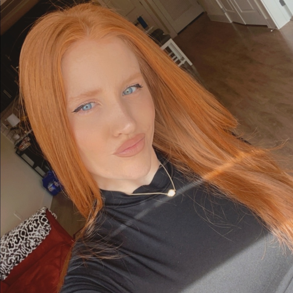 Meet your Posher, Emma